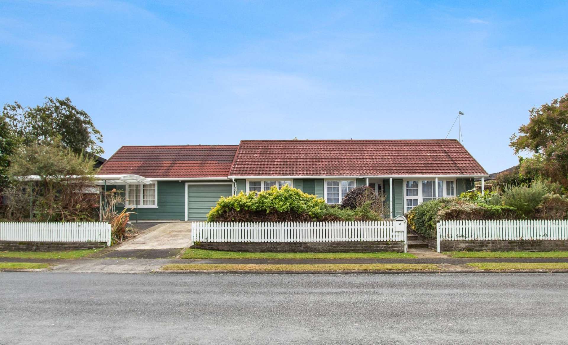 3 McLaren Place 1054_0