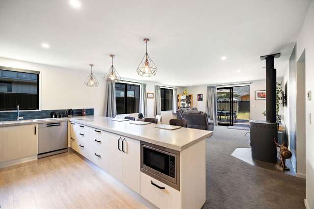 5 Dunn Street Lake Hawea_4