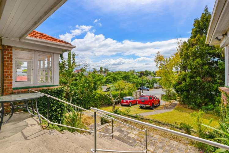 21 Fontenoy Street Mount Albert_17