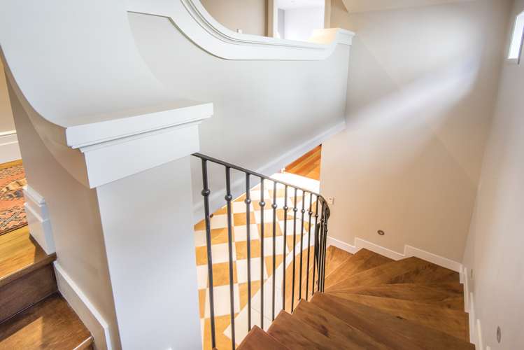 8 Arawa Avenue Devonport_13