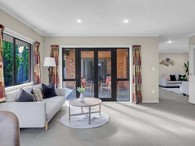 2 Shiraz Place Rototuna_18