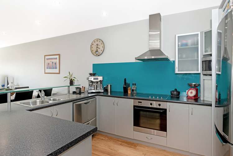 9/90 Dp Customhouse Street Gisborne_5