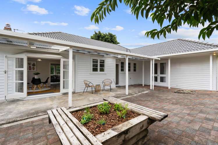 621 Kamo Road Kamo_1