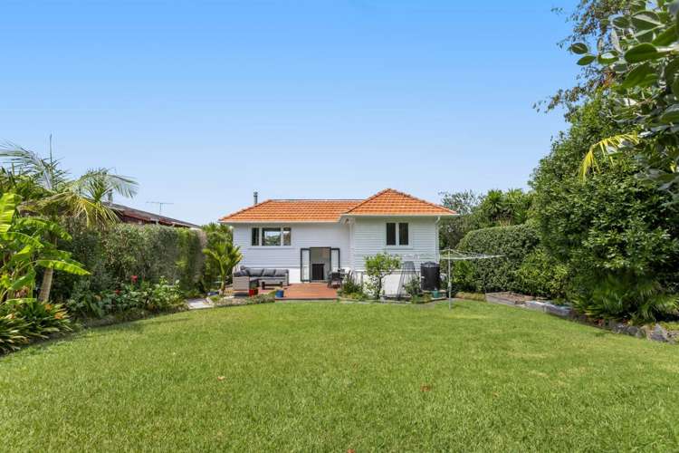 88 Rosario Crescent Red Beach_21
