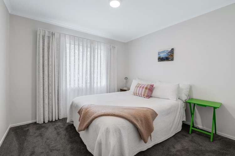 7 Moffat Road Red Beach_13