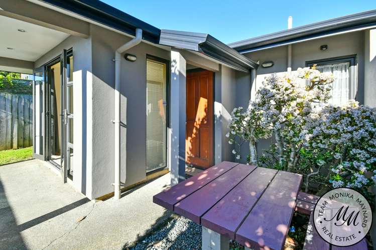33/8 Landscape Road Papatoetoe_2