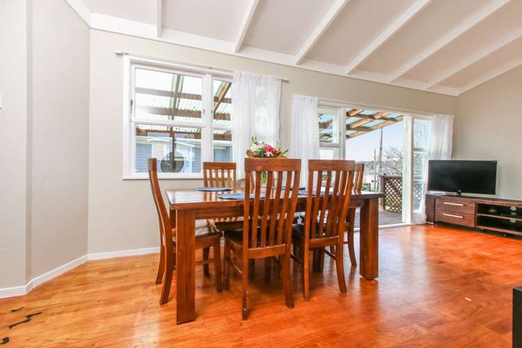 12 Clendon Place Manurewa_9