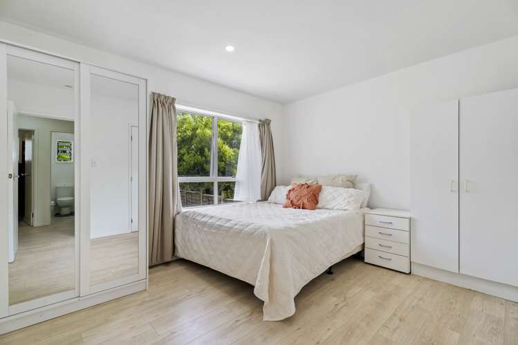 2/43 Archers Road Hillcrest_9