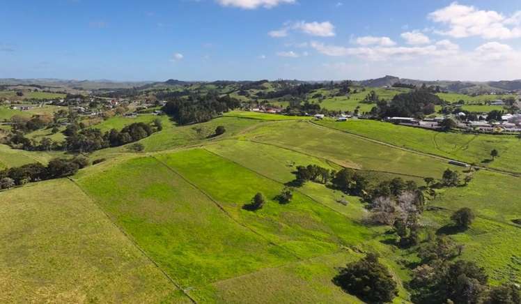 122 Hurndall Street Maungaturoto_15