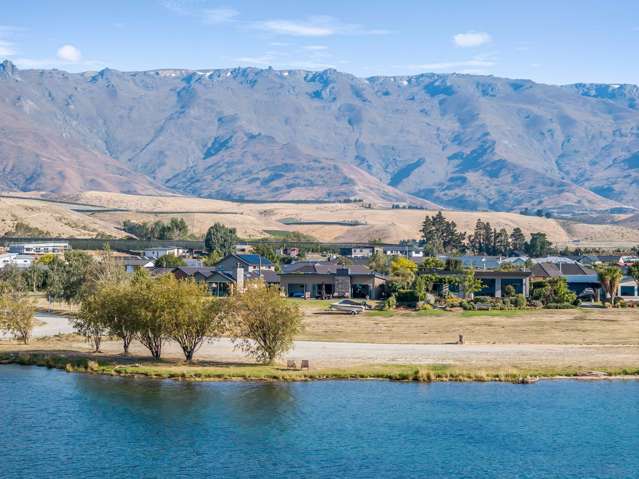 Front Row Seats to Lake Living