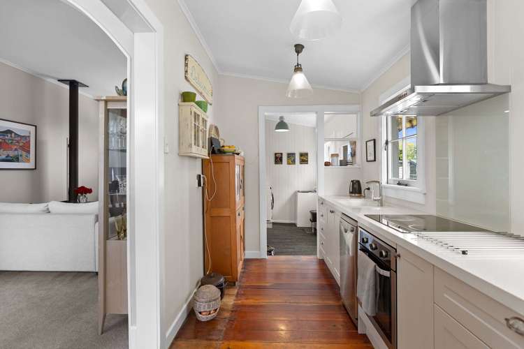 9 Centennial Avenue Te Aroha_11