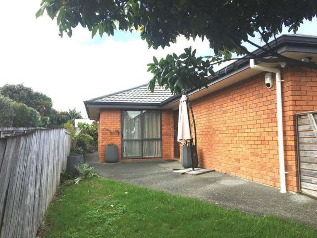 5a Karamu Street Te Atatu Peninsula_1