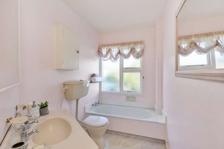 133 Akaroa Drive Maupuia_7