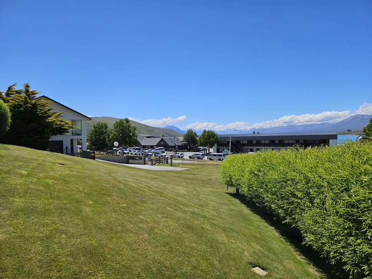 13 Tekapo-Twizel Road Lake Tekapo_33