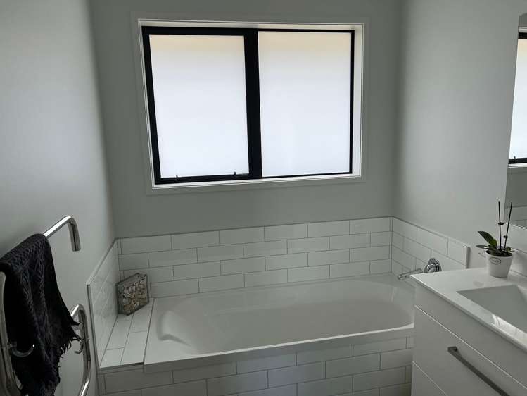 12 Turnbridge Street Pyes Pa_11