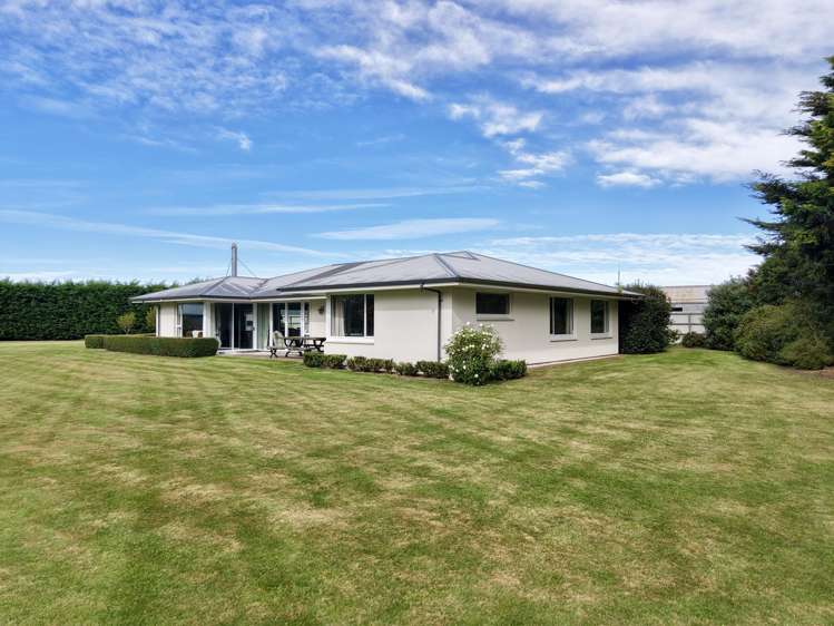 127 Cryers Road Southbridge_15