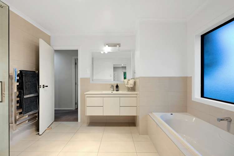 202 Saint James Drive Huntington_24