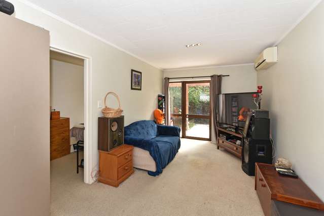 2/41 Manson Avenue Stoke_3