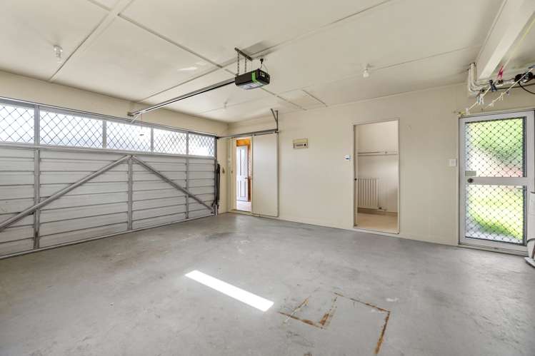 6a Robertson Street Glenholme_14