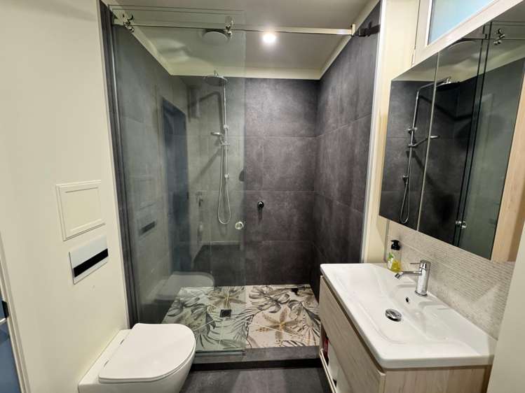 1B/33 Kaiwharawhara Road Kaiwharawhara_11