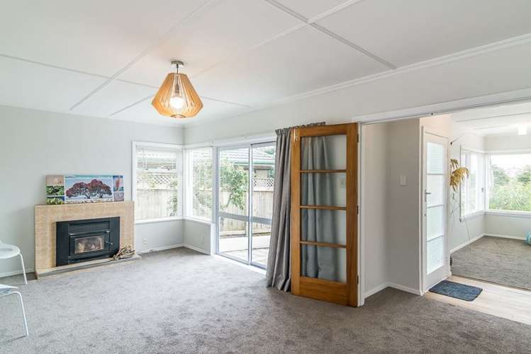 22 Ngaio Road Raumati Beach_1