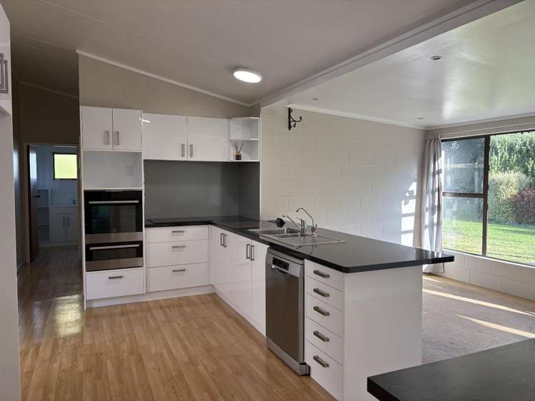 82 King Road_0