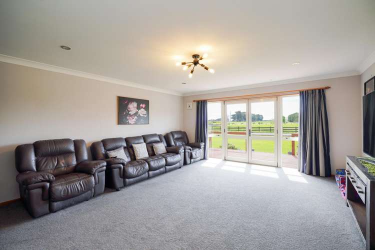 381 Bay Road West Plains_8