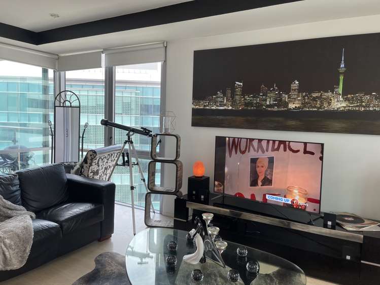 911/30 Beach Road Auckland Central_5