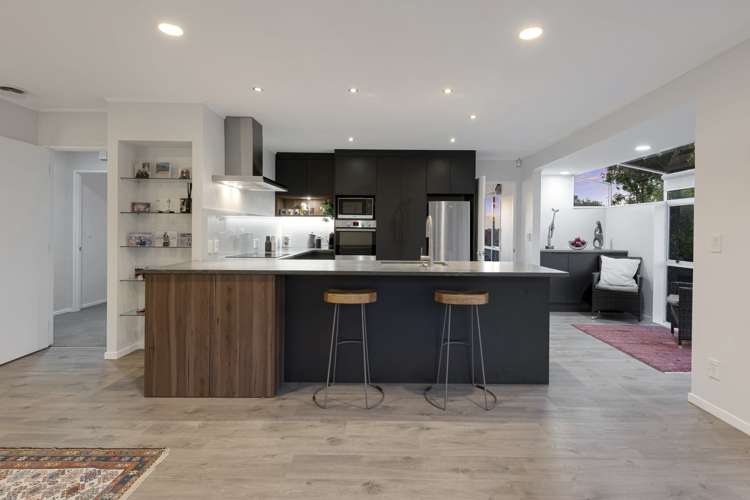 11 Ayrshire Place Somerville_7