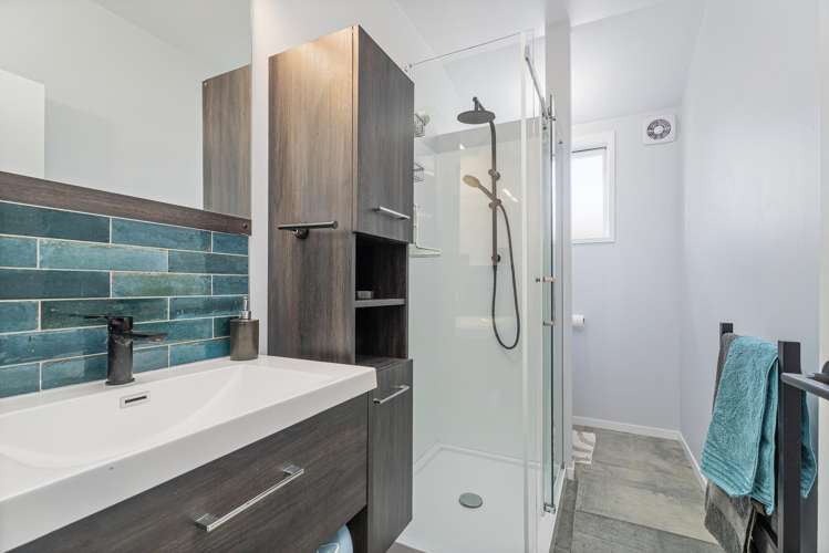 353 Main Sh25 Road Tairua_21