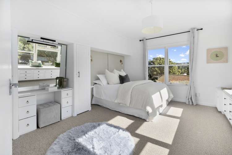 4 Ashleigh Crescent Miramar_11