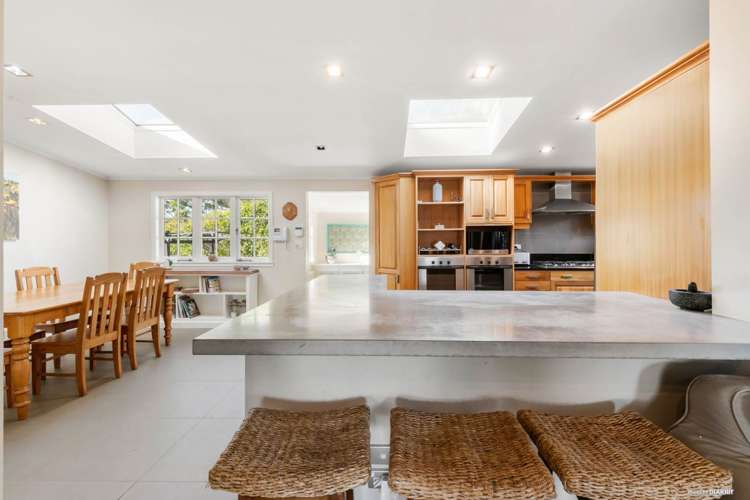 284 Whitford Park Road Whitford_25