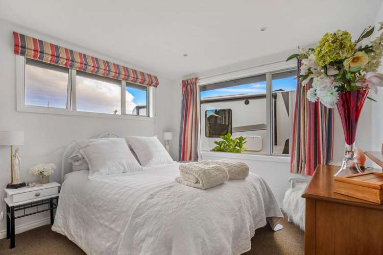 6 Houlahan Street Clyde_13