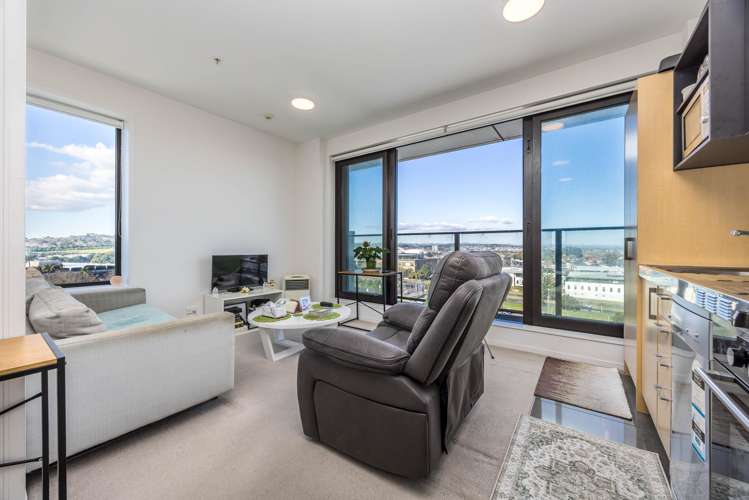 813/17 Putney Way Manukau_10