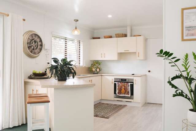 42a Holland Street Glenholme_2