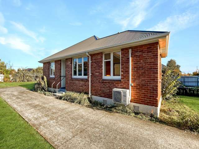 ASHBURTON, 2 BEDROOMS, HEATPUMPS
