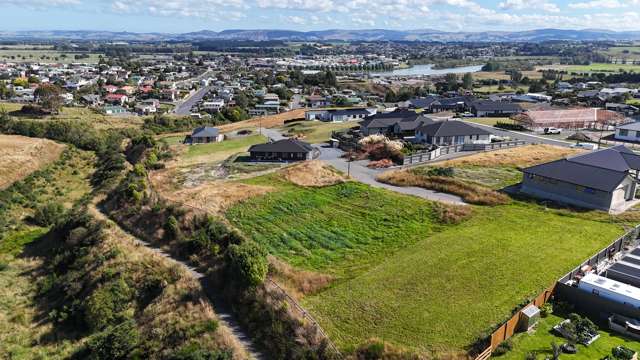 A/11 Monterey Drive Balclutha_4