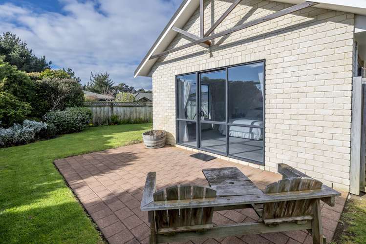14 Harry Shaw Way Raumati South_18
