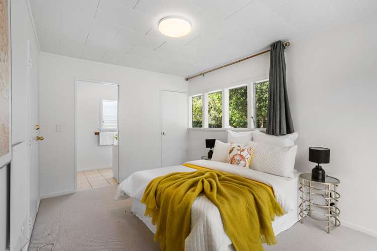 33a Glenvar Road Torbay_21