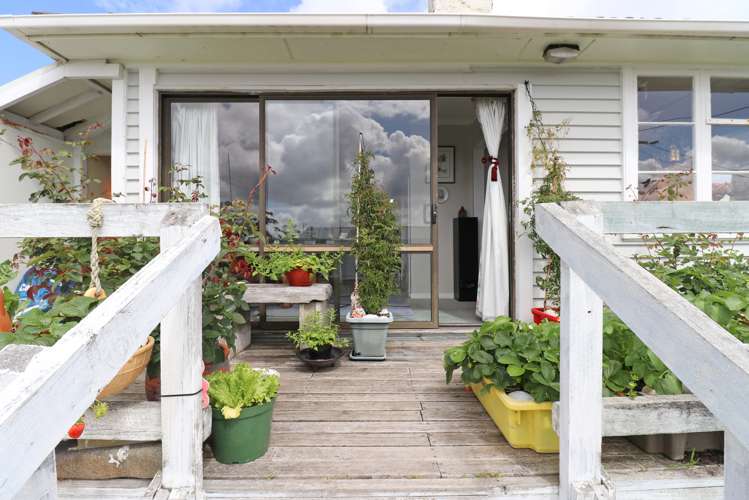 246b Marine Parade Bluff_13