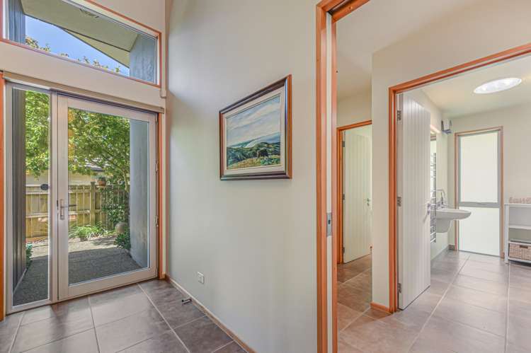 16 Aratia Way Richmond_38