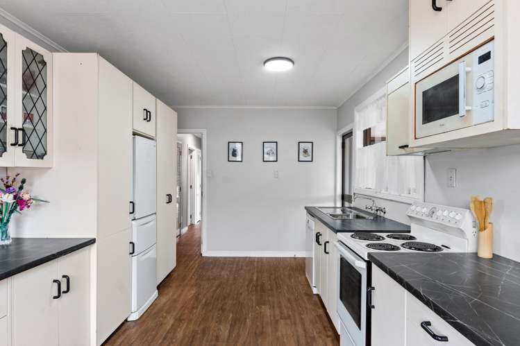 410 Ormond Road Lytton West_7