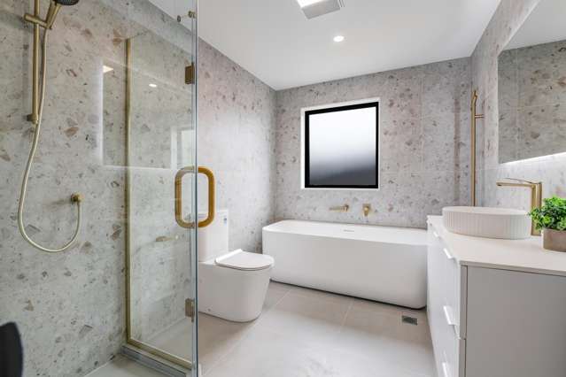 242b West Hoe Heights Orewa_4