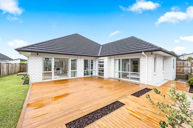 81 Colonial Drive Silverdale_2