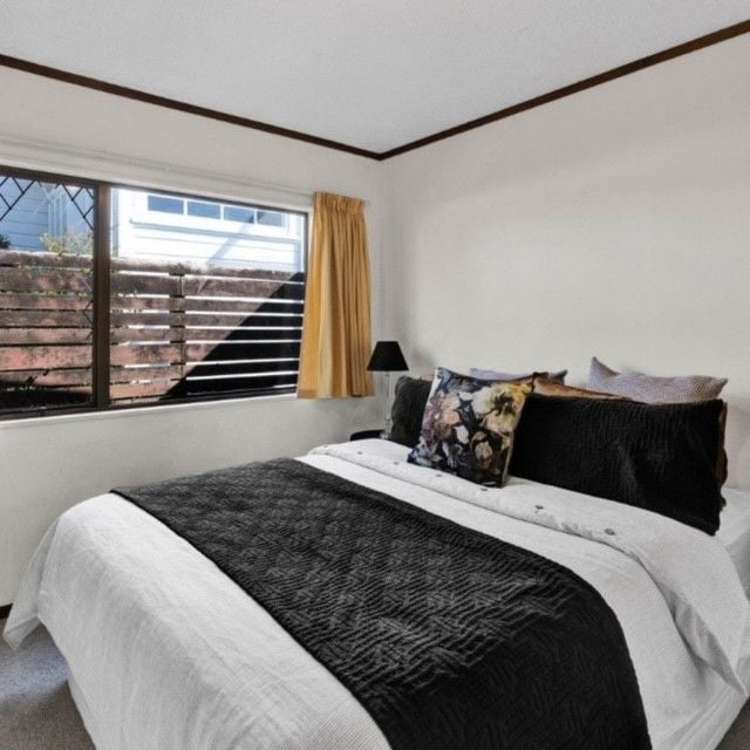 1/5 Hawea Street Merrilands_3