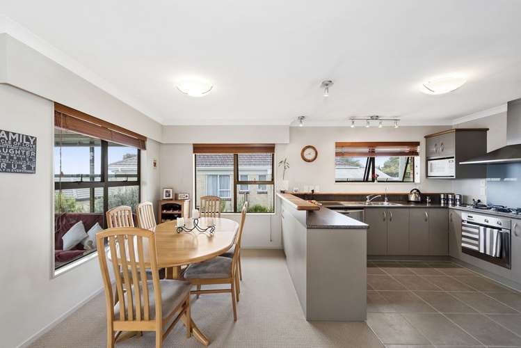 5a Holden Avenue Forest Lake_4