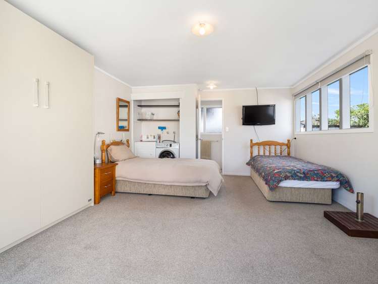 50 Park Avenue Waitarere Levin_15