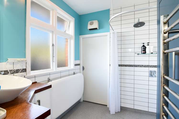 227 Highcliff Road Shiel Hill_11