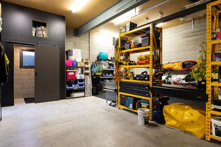 2 Whaitere Place Picton_18