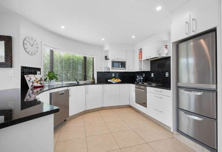 2/48 Te Arawa Street Orakei_10